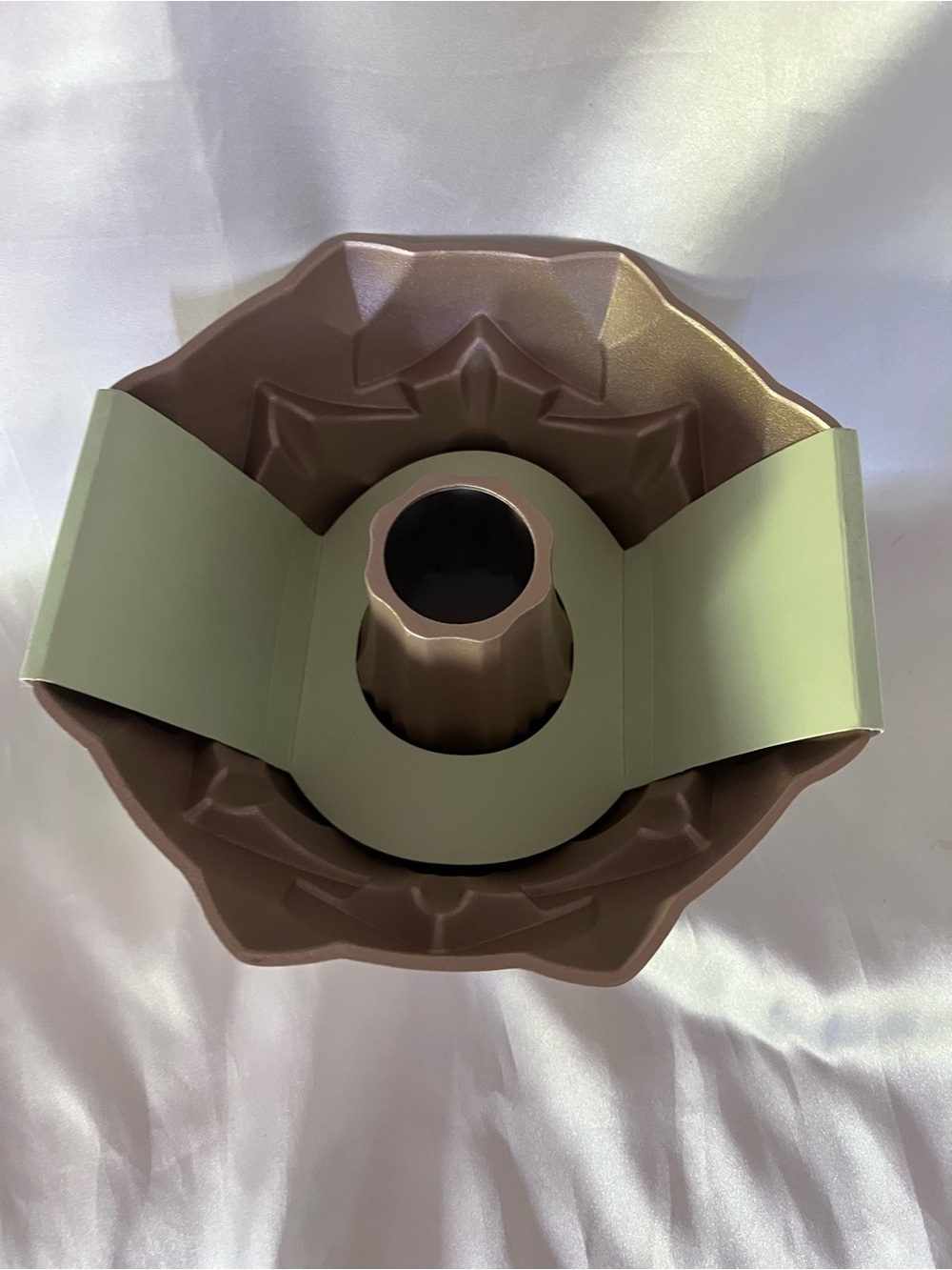 The Spring Shop Gold Tulip Pan - Decorative Bundt Mold